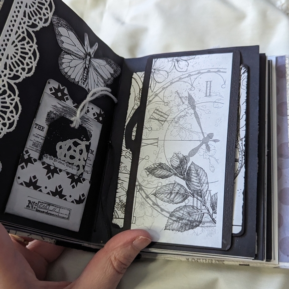 Handmade Black & White Journal Album Memory Book - Picture 6 of 11